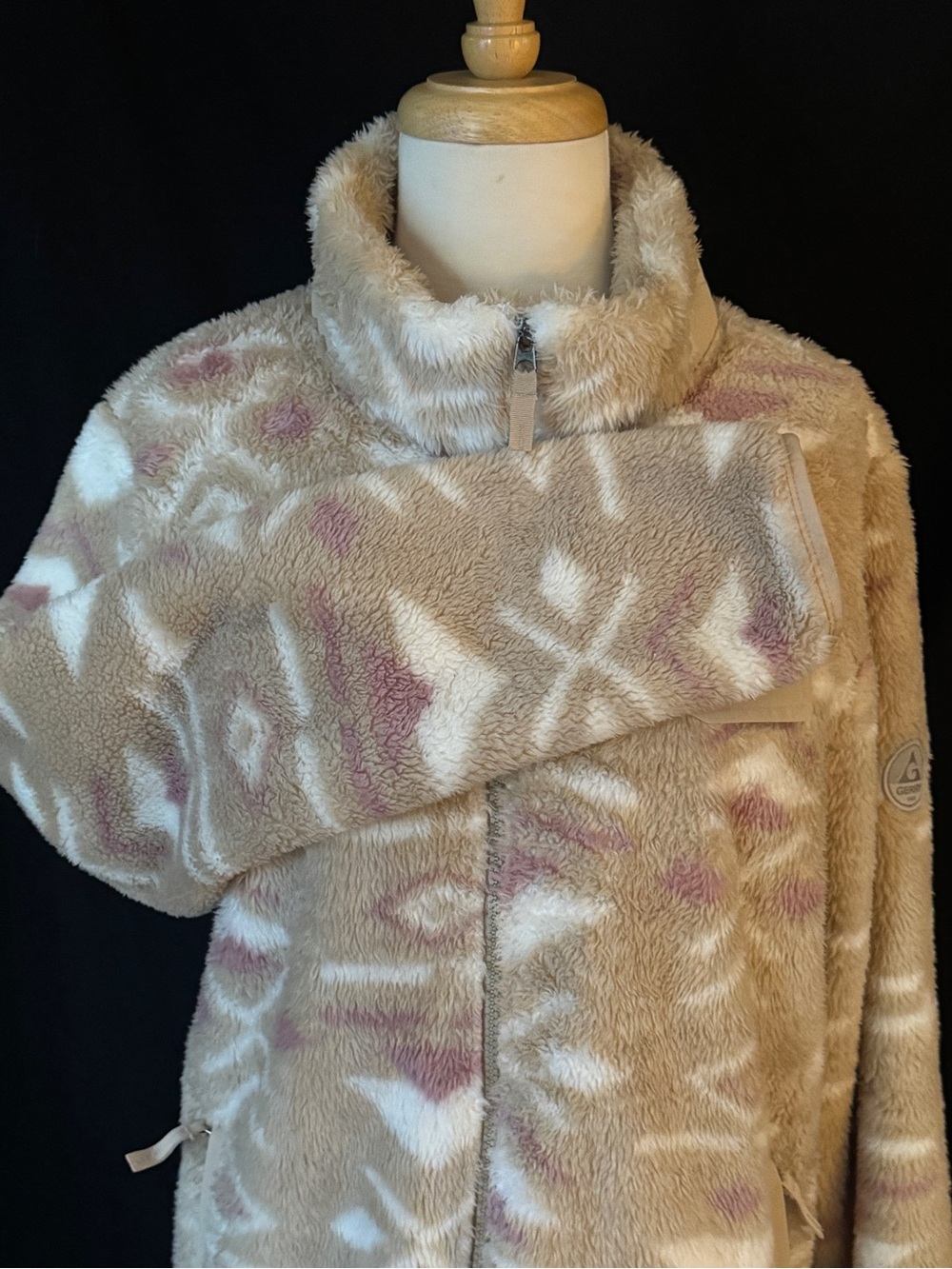 Gerry Women’s Cozy Sherpa Fleece Jacket Beige Tribal Print Full Zip Size Large - Picture 7 of 12